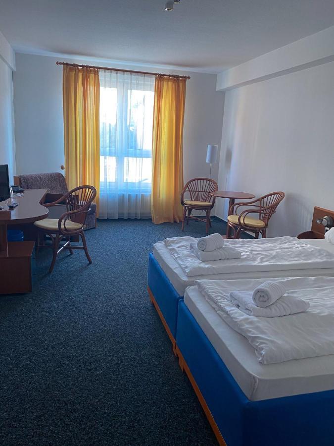 Hotel Stadt Μπαρθ Εξωτερικό φωτογραφία